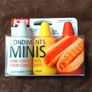 Joie mini condiment bottles, New in box